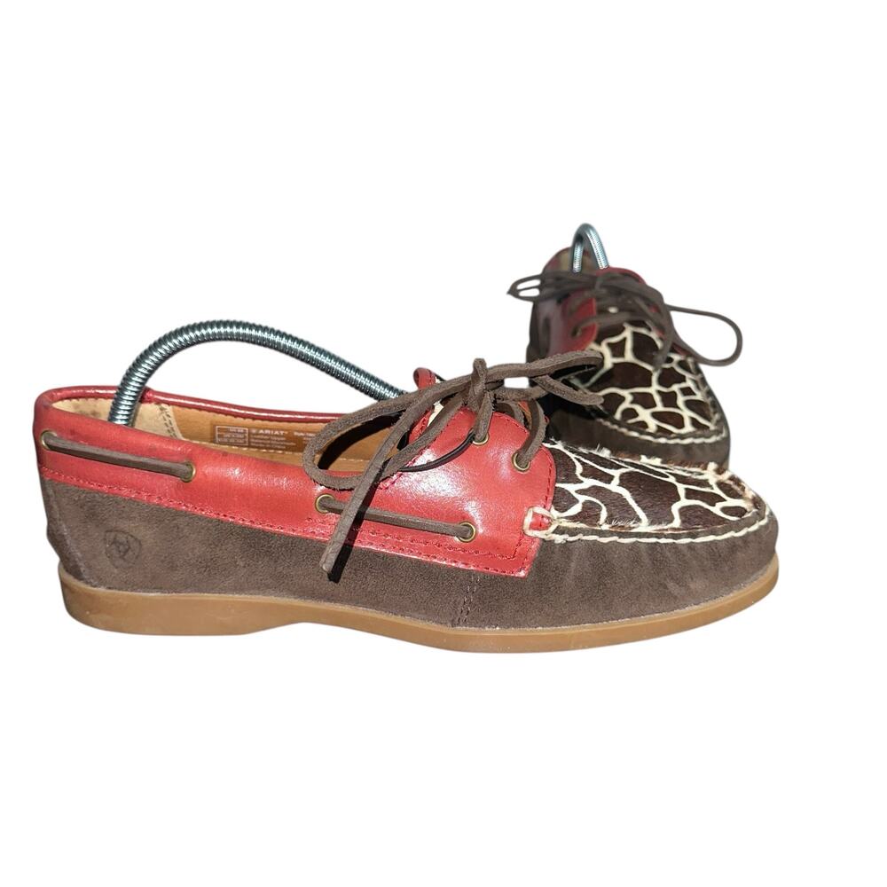 Ariat Women’s Leather and calf hair Boat Shoes Brown Red Giraffe Print Size 8 B